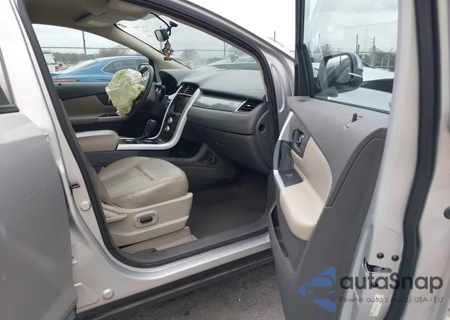 2FMDK3JC9EBA01932: 44419159