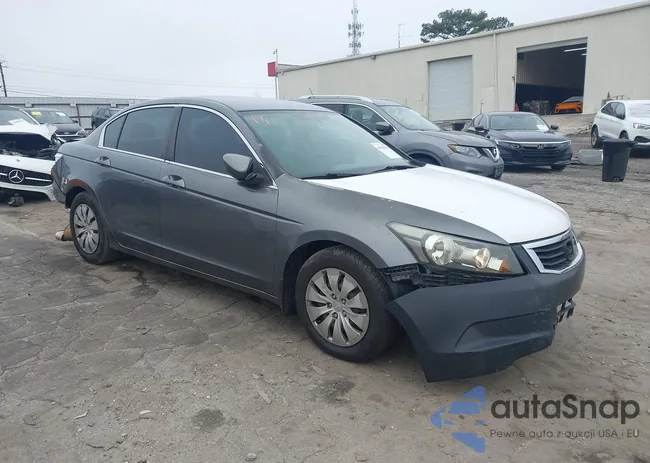 1HGCP2F33BA054543: 44419314