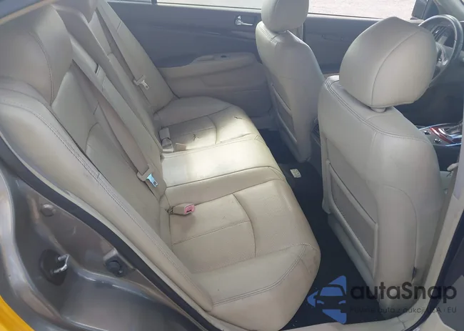 JN1CV6AP7BM508820: 44419330