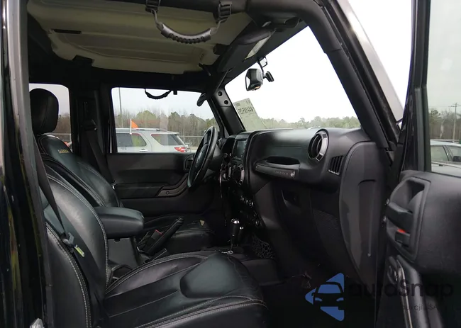 1C4BJWEG3EL195919: 44418525