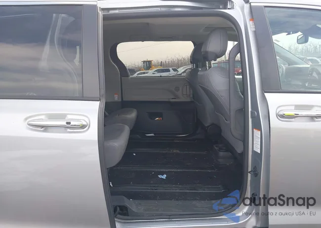 5TDYSKFC6NS050142: 44418593