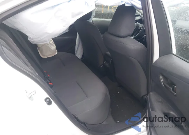 5YFB4MDE1RP179727: 44418597