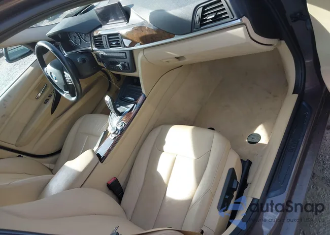 WBA3B3C55DF536801: 44418624