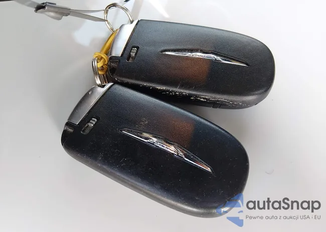 2C3CCAEG0GH358032: 44418647