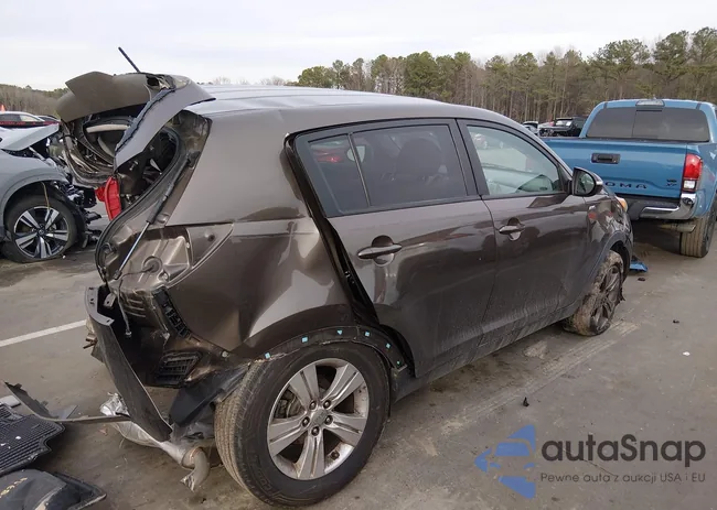 KNDPBCA24D7358595: 44418757