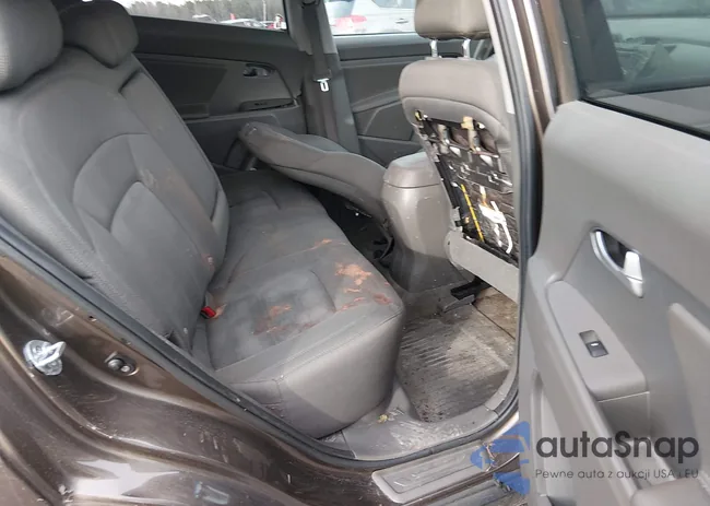 KNDPBCA24D7358595: 44418757