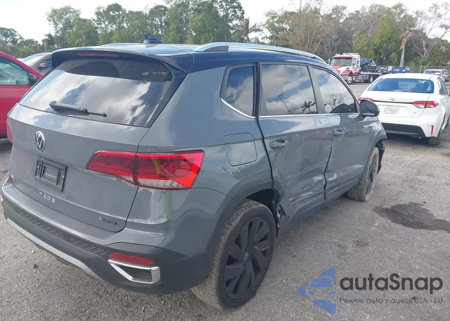 3VVVX7B26RM048901: 44418794