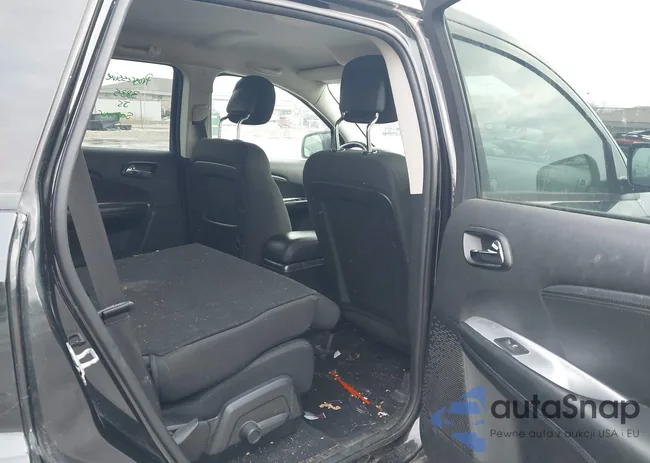 3C4PDDDGXCT148813: 44419828