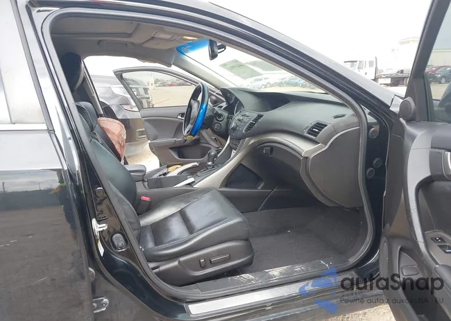 JH4CU2F66AC026190: 44419912