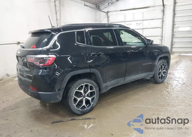 3C4NJDCN1ST535670: 44420033