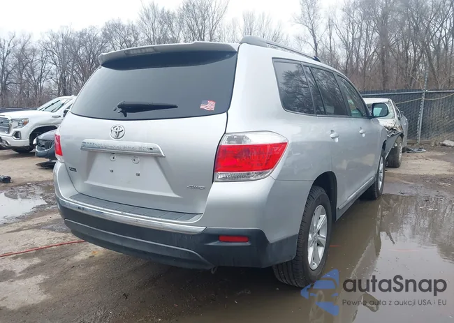 5TDBK3EH3BS071583: 44420061