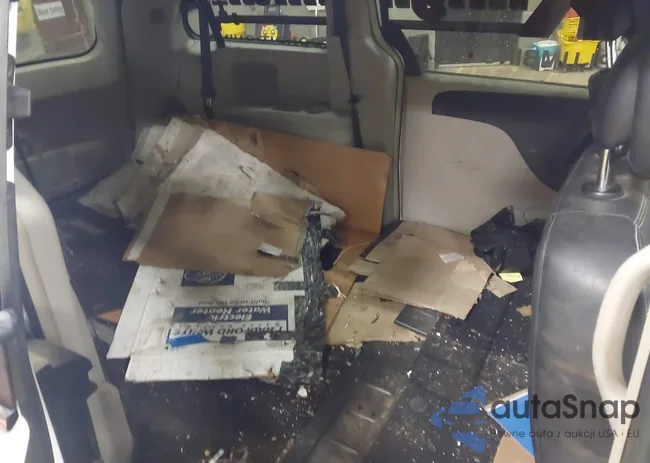 2C4RC1BG5ER442736: 44420063