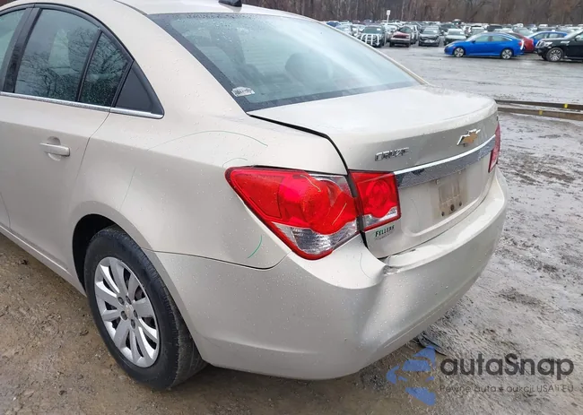 1G1PF5S98B7177517: 44420067