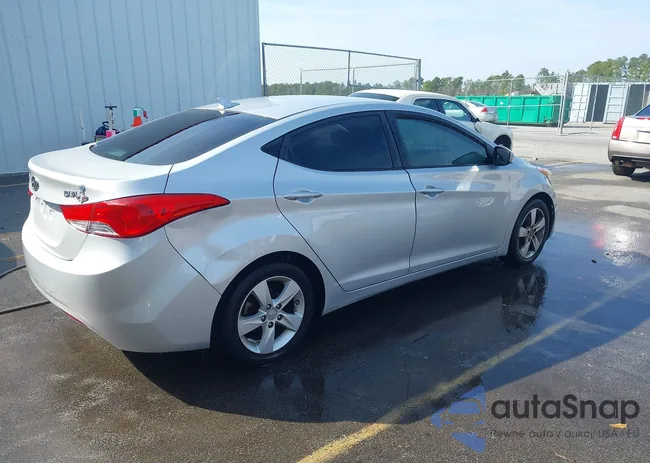 5NPDH4AE3DH445370: 44420115