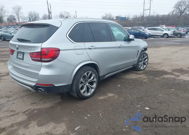 5UXKR0C52F0P13009: 44420191