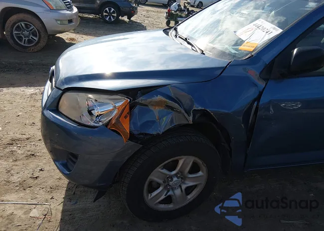 JTMBF4DV4AD030682: 44420241