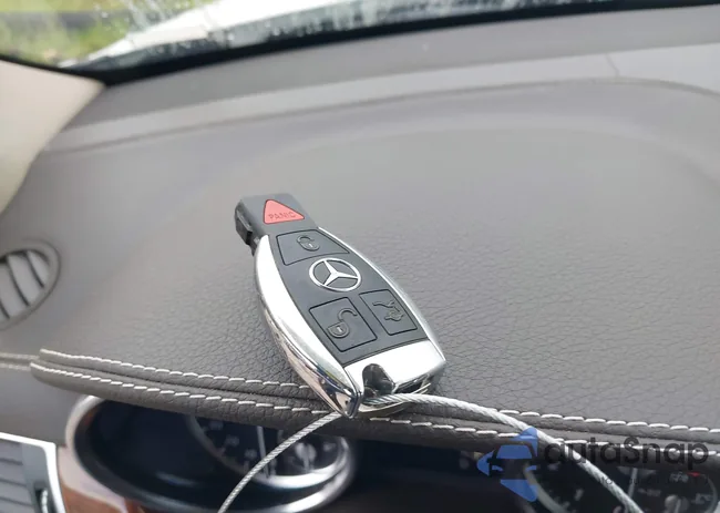 4JGDF7CE6DA101247: 44420292