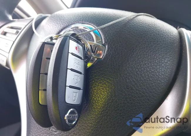 1N4AL3APXDN513179: 44420334