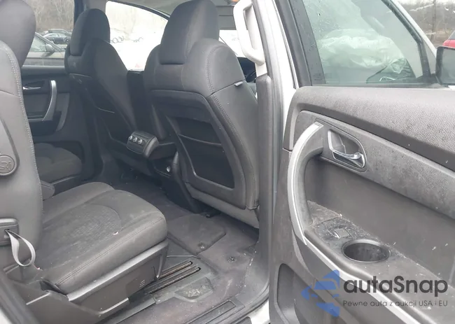 1GKLRLED6AJ136083: 44420376