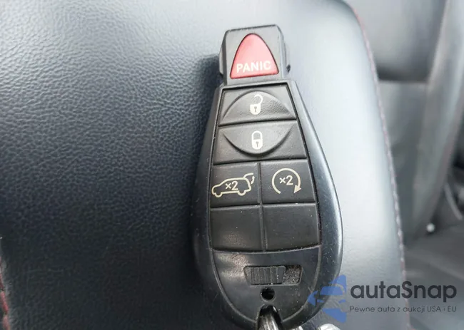 1C4SDJCT1DC695523: 44420401