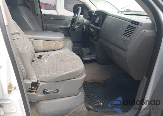 1D7HA18N66J196928: 44419503