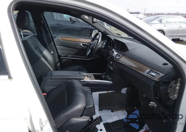 WDDHF8JB4GB209293: 44419545