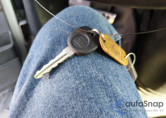 1GCFG15X681225465: 44419625