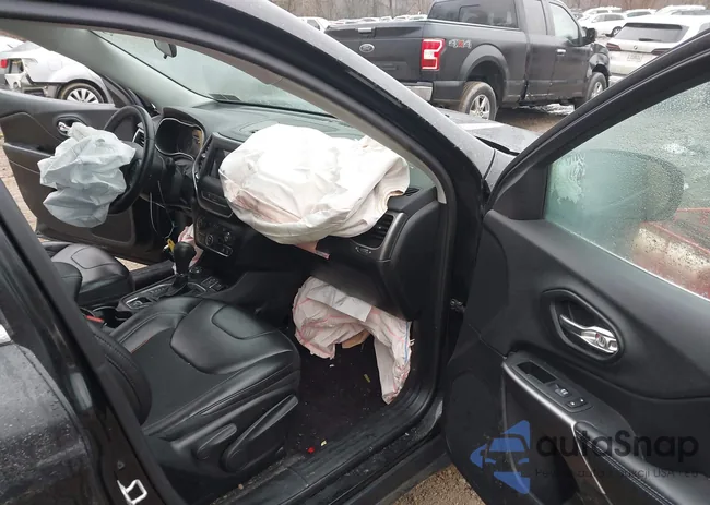 1C4PJMLN8KD116391: 44419642