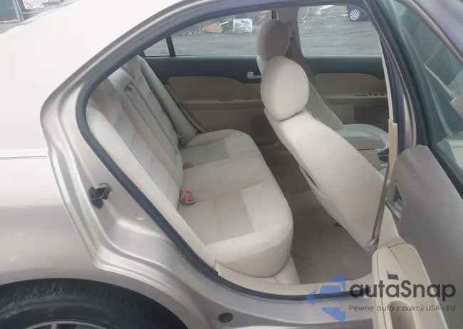 3FAFP07166R185772: 44419651