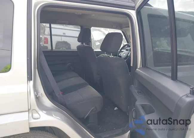 1J8HG48KX8C198570: 44419666