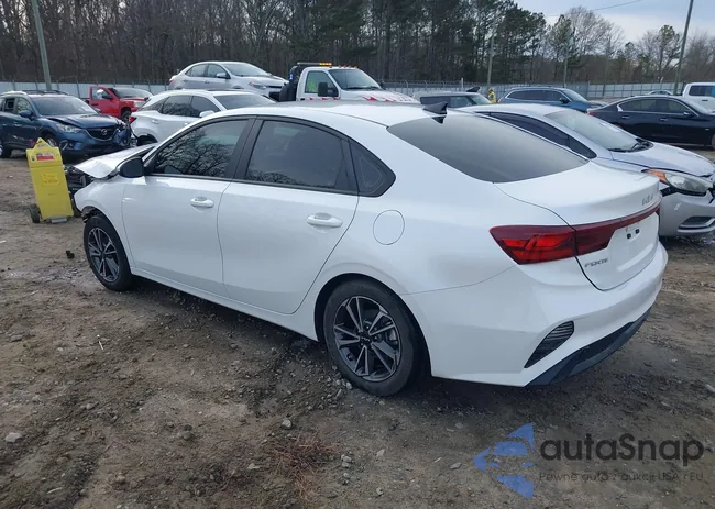 3KPF24AD4NE435339: 44419696