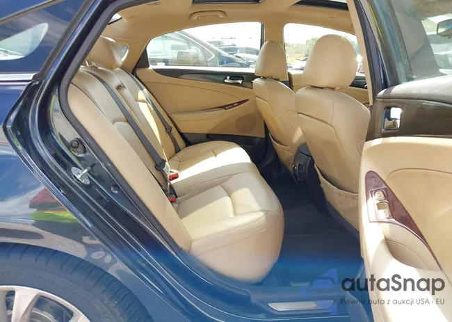 5NPEC4AC7CH411271: 44419744