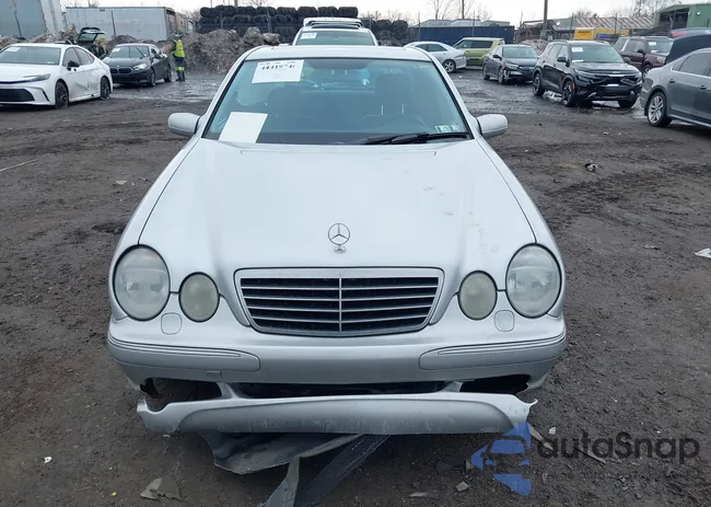 WDBJF74J42B468964: 44419746