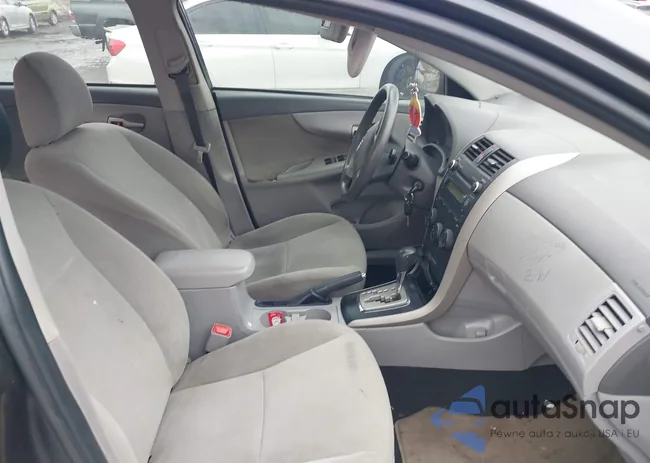 1NXBU4EE1AZ372834: 44419749