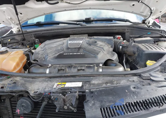 1C4RJFJM5FC863635: 44420810