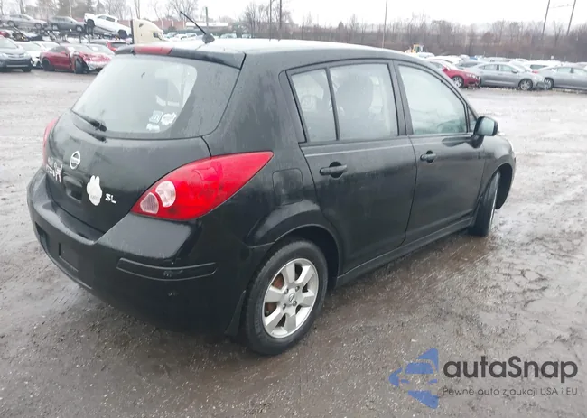 3N1BC13E78L431143: 44420850