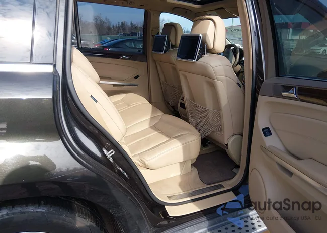 4JGBF7BE8BA740901: 44420948