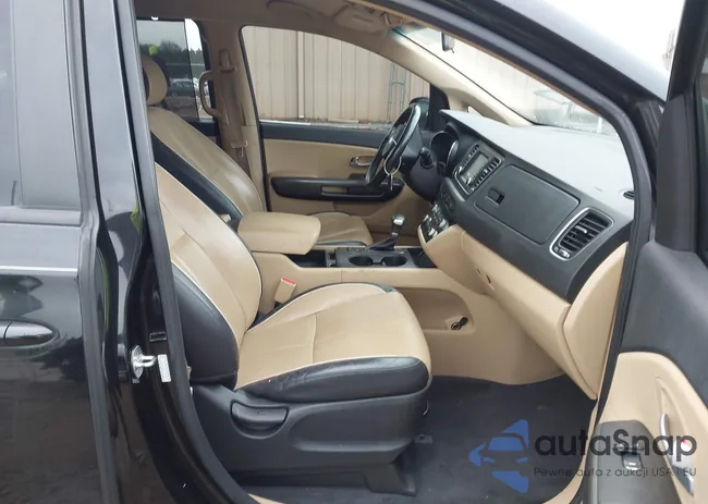 KNDMB5C1XJ6349095: 44420973