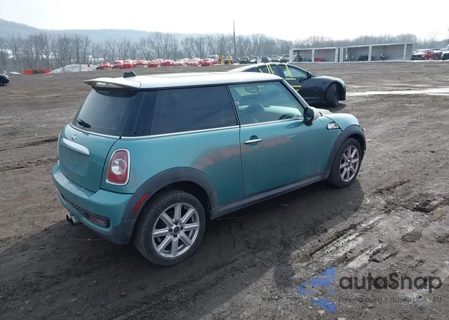 WMWSV3C53CTY17496: 44421018