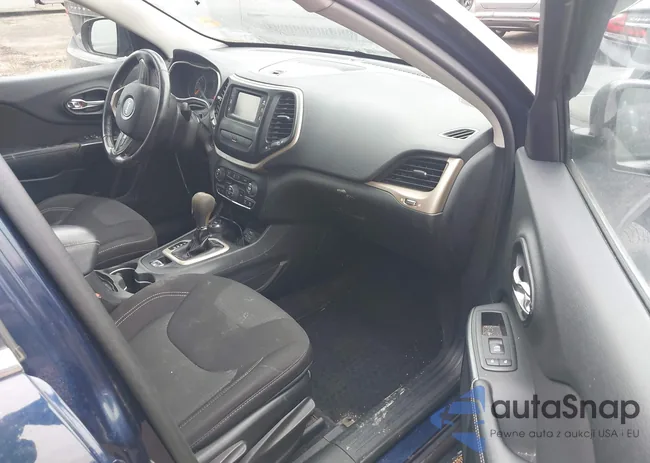 1C4PJMCS5FW528350: 44421033