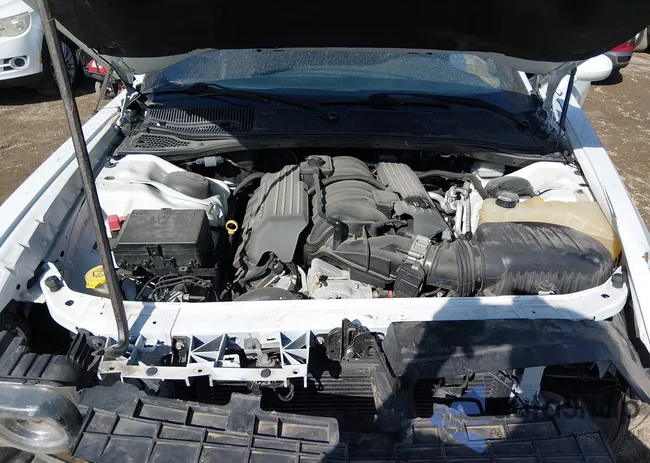 2C3CDZFJ8FH910347: 44421178