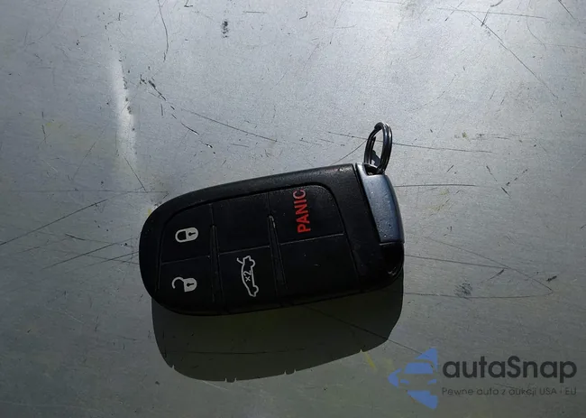 2C3CDZFJ8FH910347: 44421178