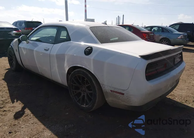 2C3CDZFJ8FH910347: 44421178