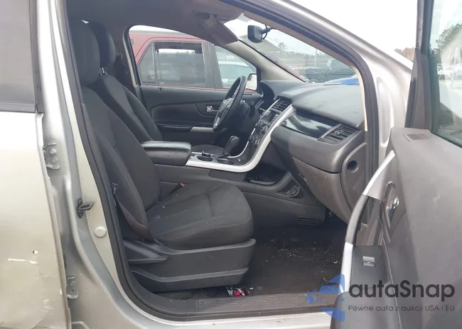 2FMDK3GC6DBE17040: 44421224