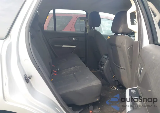 2FMDK3GC6DBE17040: 44421224