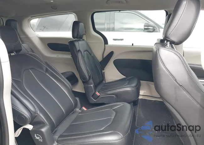 2C4RC1BG5RR136271: 44421286