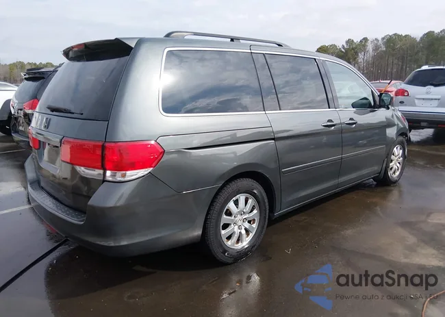 5FNRL38428B023106: 44421306