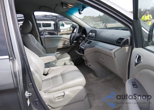 5FNRL38428B023106: 44421306