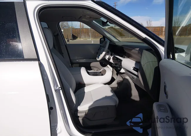 KM8RLES22TU066617: 44421334