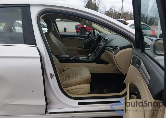 3FA6P0H73DR277583: 44421379